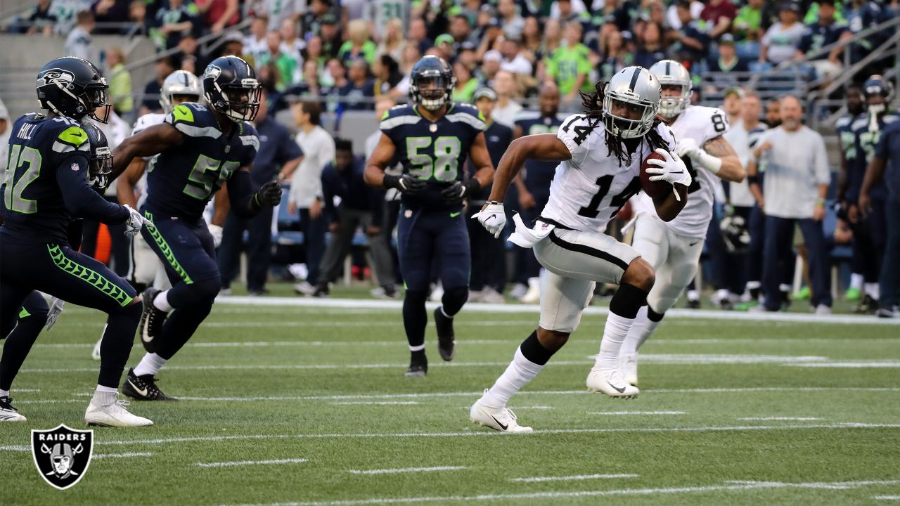 PHOTOS: Seahawks vs. Raiders Through The Years