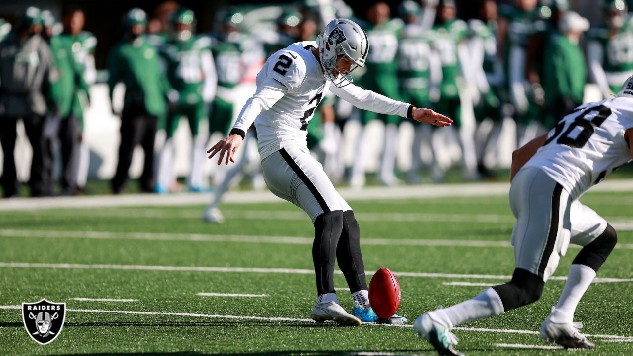 Live: Raiders beat Jets on Ruggs TD with 5 seconds left