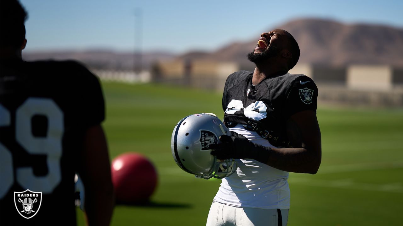 Las Vegas Raiders defensive end Clelin Ferrell (99) signals