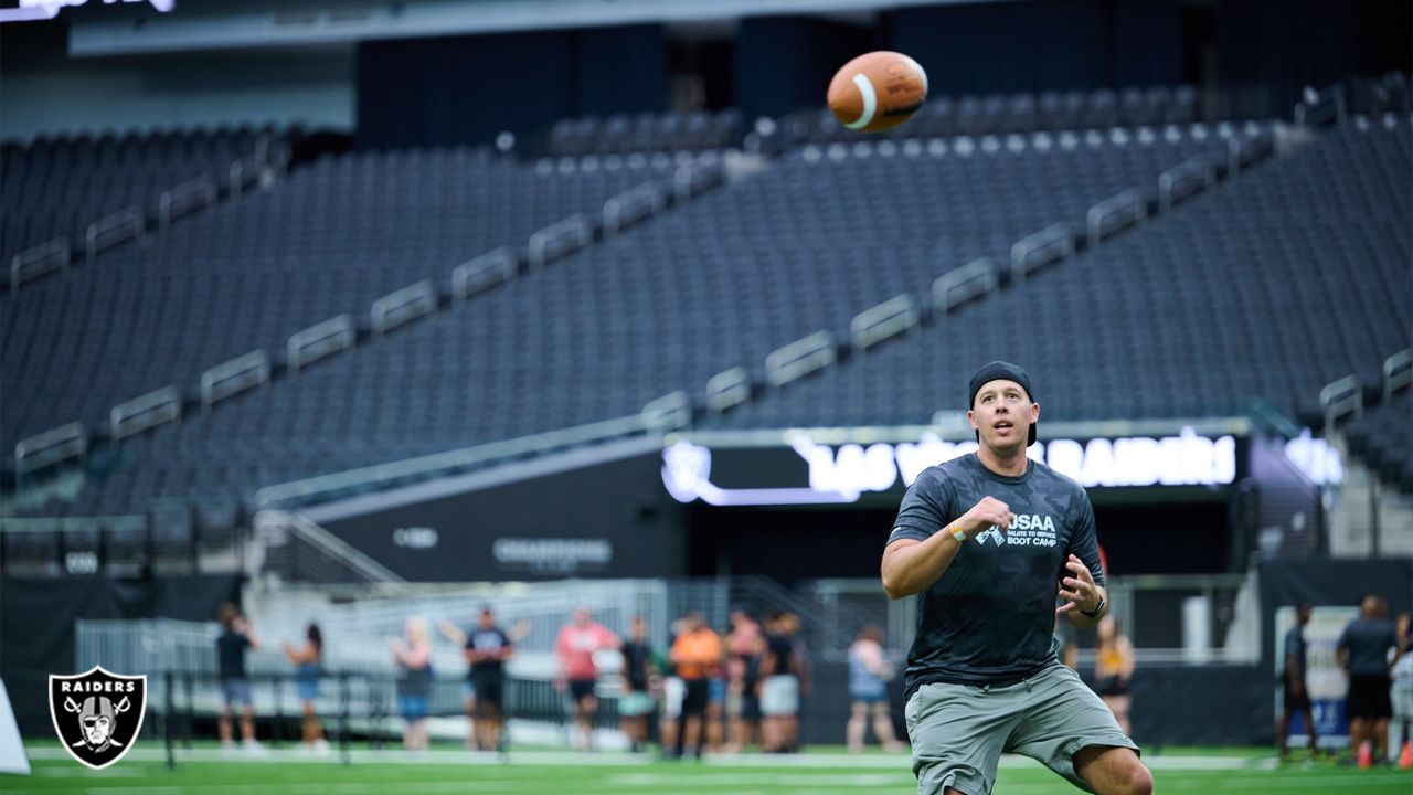 Military members train like the Las Vegas Raiders at Allegiant Stadium