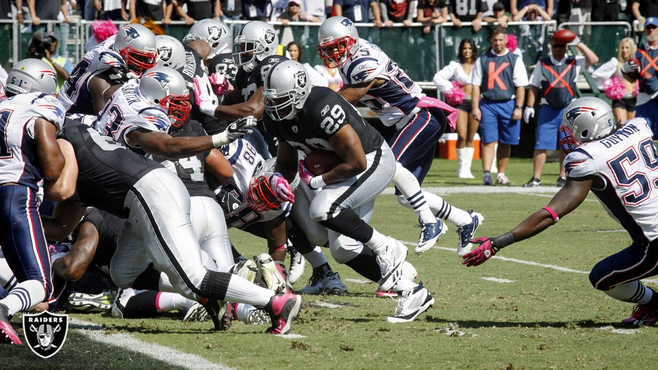 9/8/05 - FOXBORO, MA - New England Patriots v Oakland Raiders in