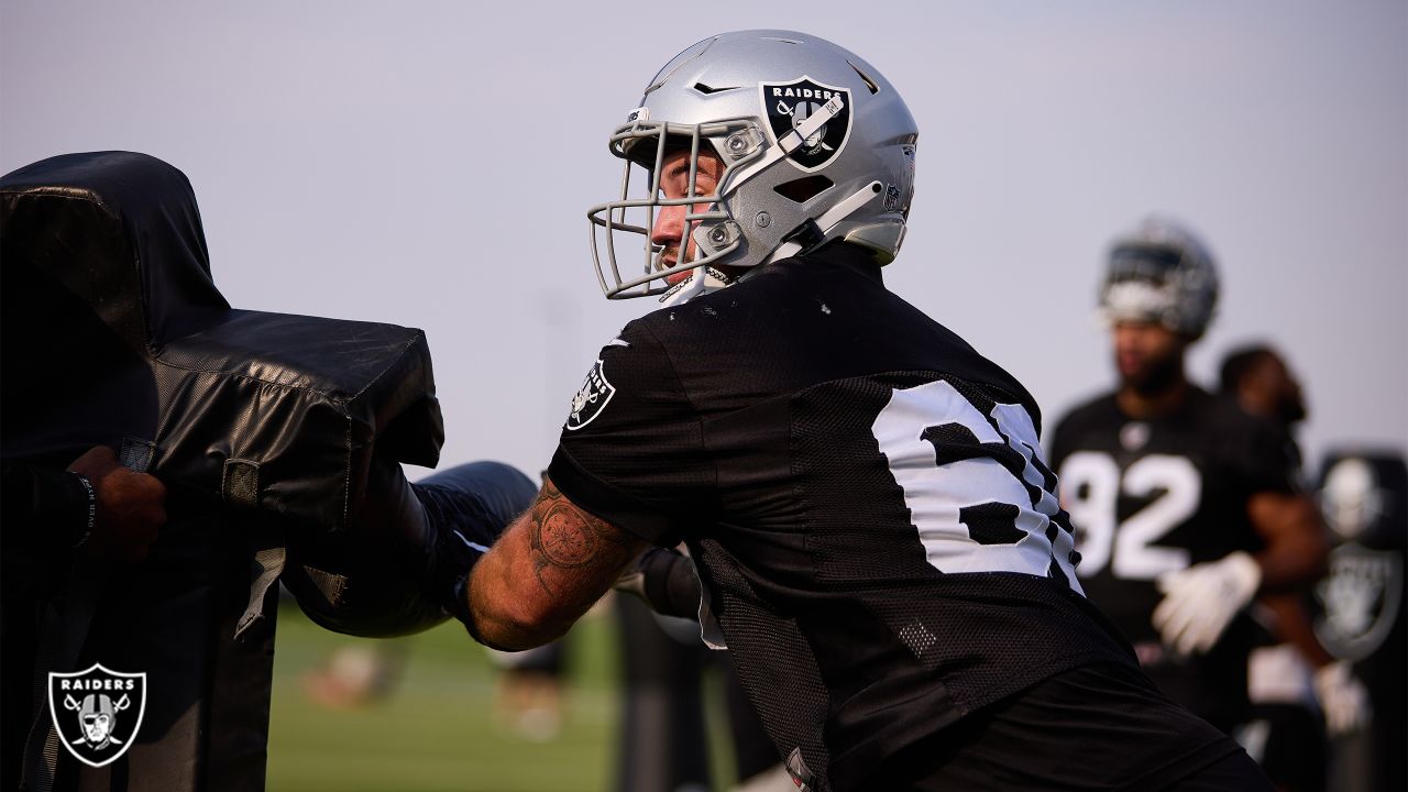 Raiders QB Derek Carr: 'I'm so proud of Lester Cotton' 