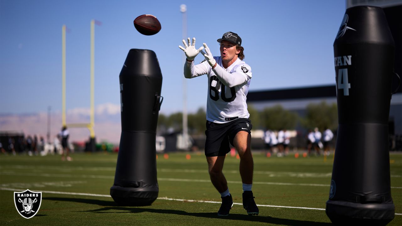 Photograph : Off-Season Raiders Practice 