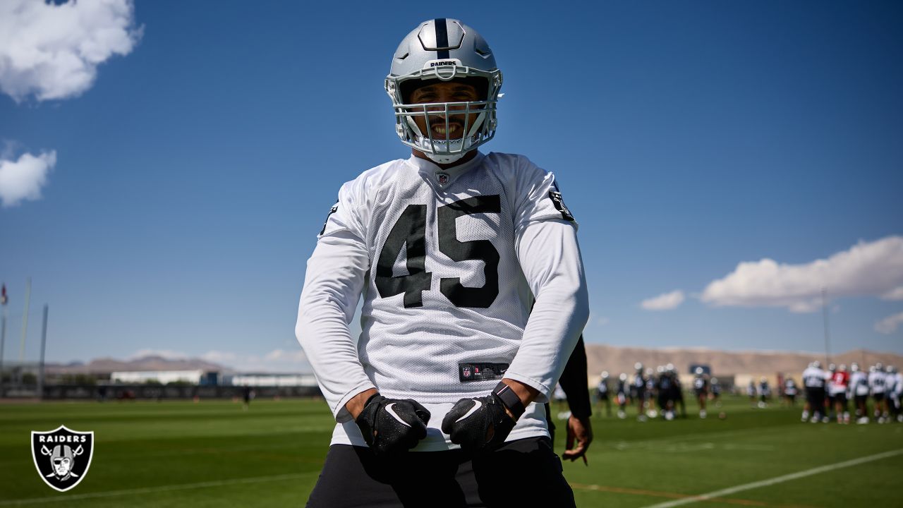 Las Vegas Raiders fullback Jakob Johnson (45) leaves the field against the  Indianapolis Colts during the