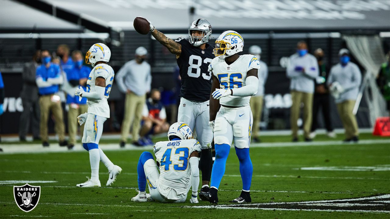 Raiders Tight End Darren Waller Exits Monday Night Game With