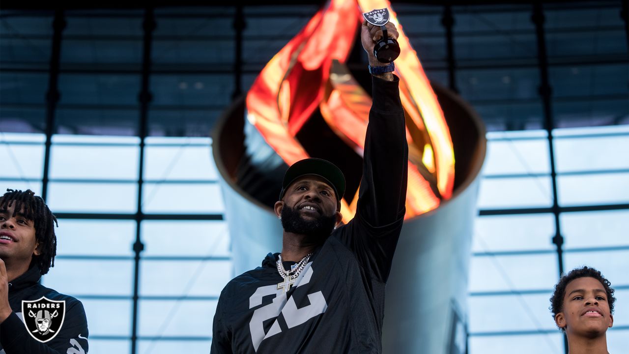 CC Sabathia to light the Al Davis Memorial Torch on Sunday