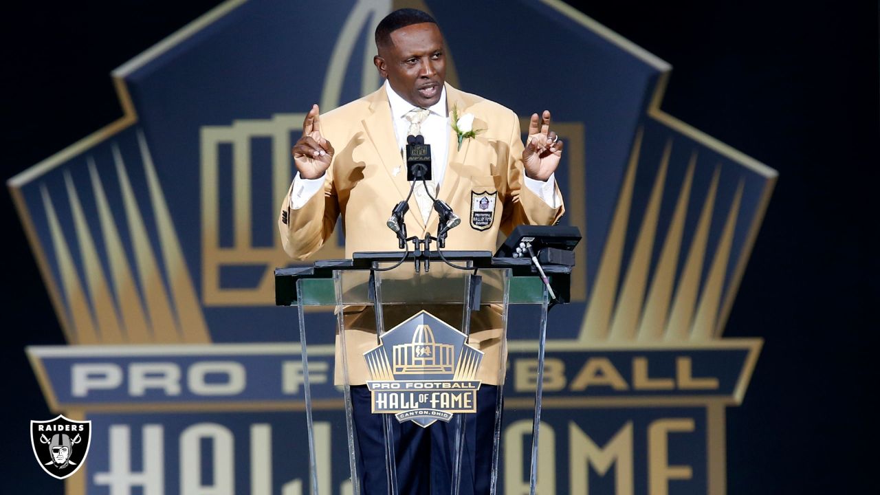 Remembering Tim Brown's Hall of Fame Career