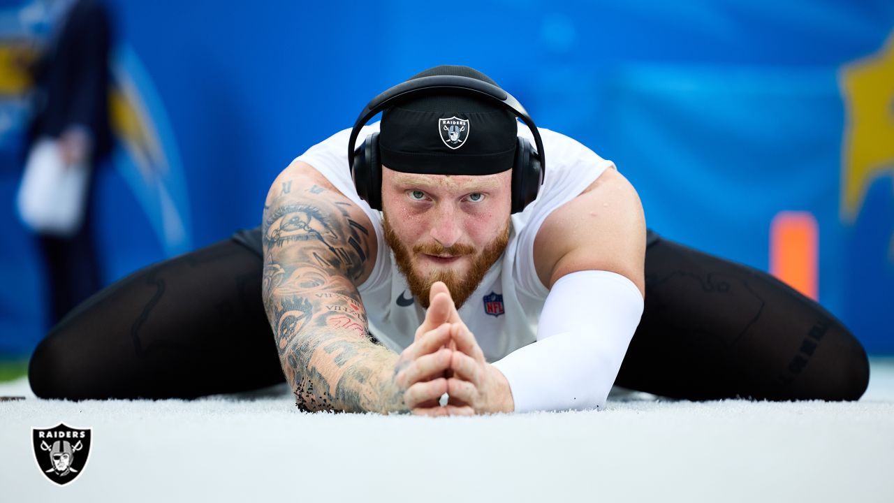 Las Vegas Raiders defensive end Maxx Crosby (98) looks on from