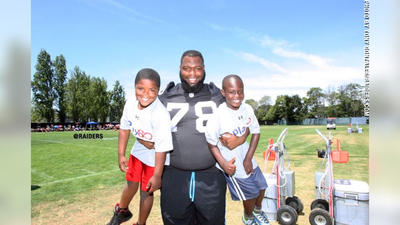 Cowboys Host NFL PLAY 60 Character Camp