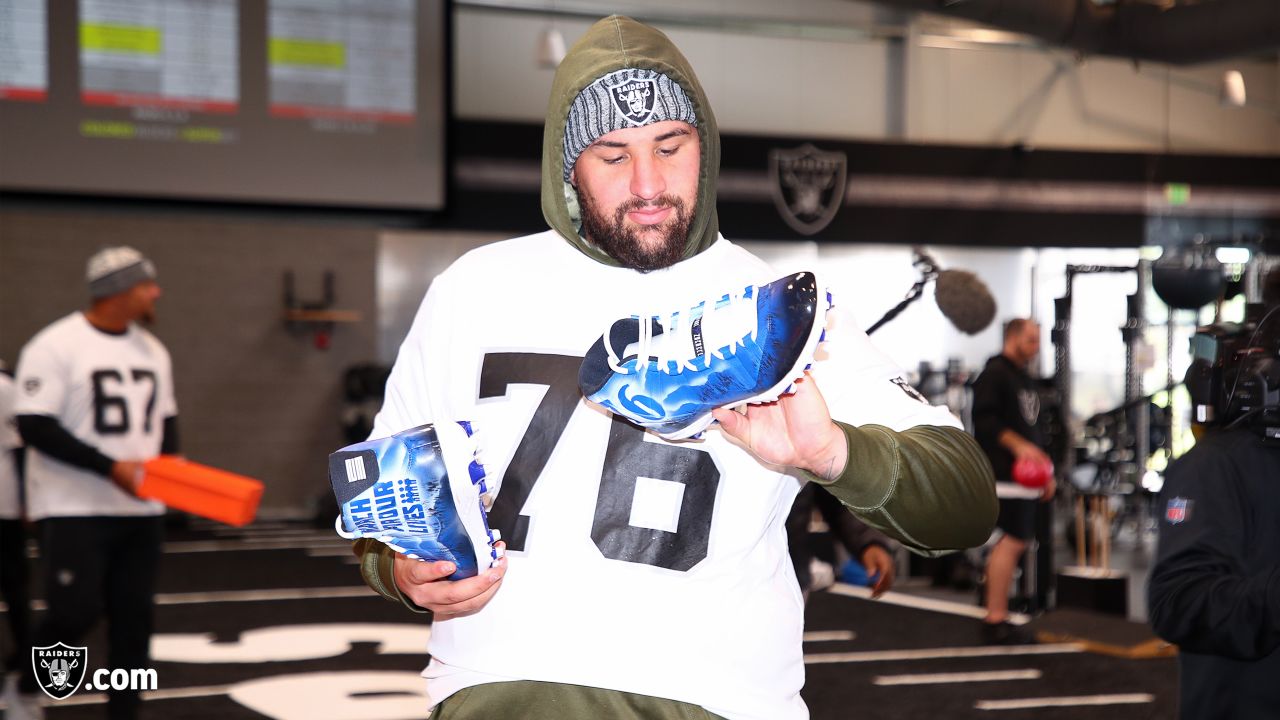 Photos: Raiders unbox custom cleats for NFL My Cause My Cleats