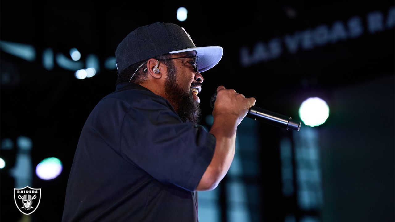 Ice Cube, Too $hort to perform at halftime during Raiders-49ers game