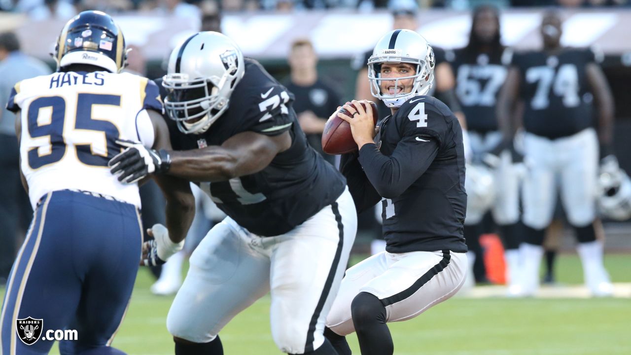 Photo: Oakland Raiders vs St. Louis Rams - SLP2014113008 