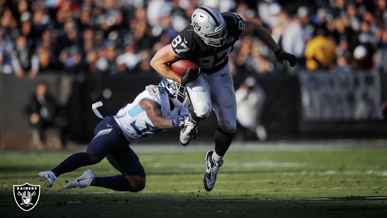 Raiders TE Jason Witten shows respect for Jon Gruden