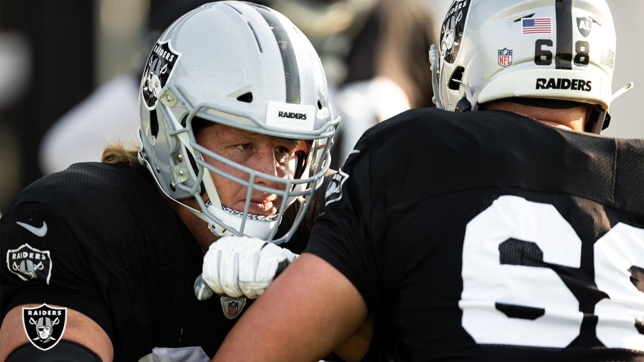 Raiders' Henry Ruggs departure opens door for Zay Jones, Raiders News