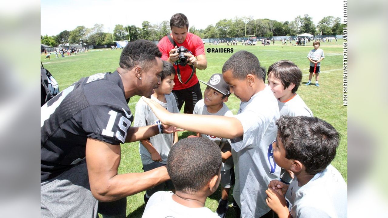 Raiders partner with NFL Academy for a PLAY 60 Camp