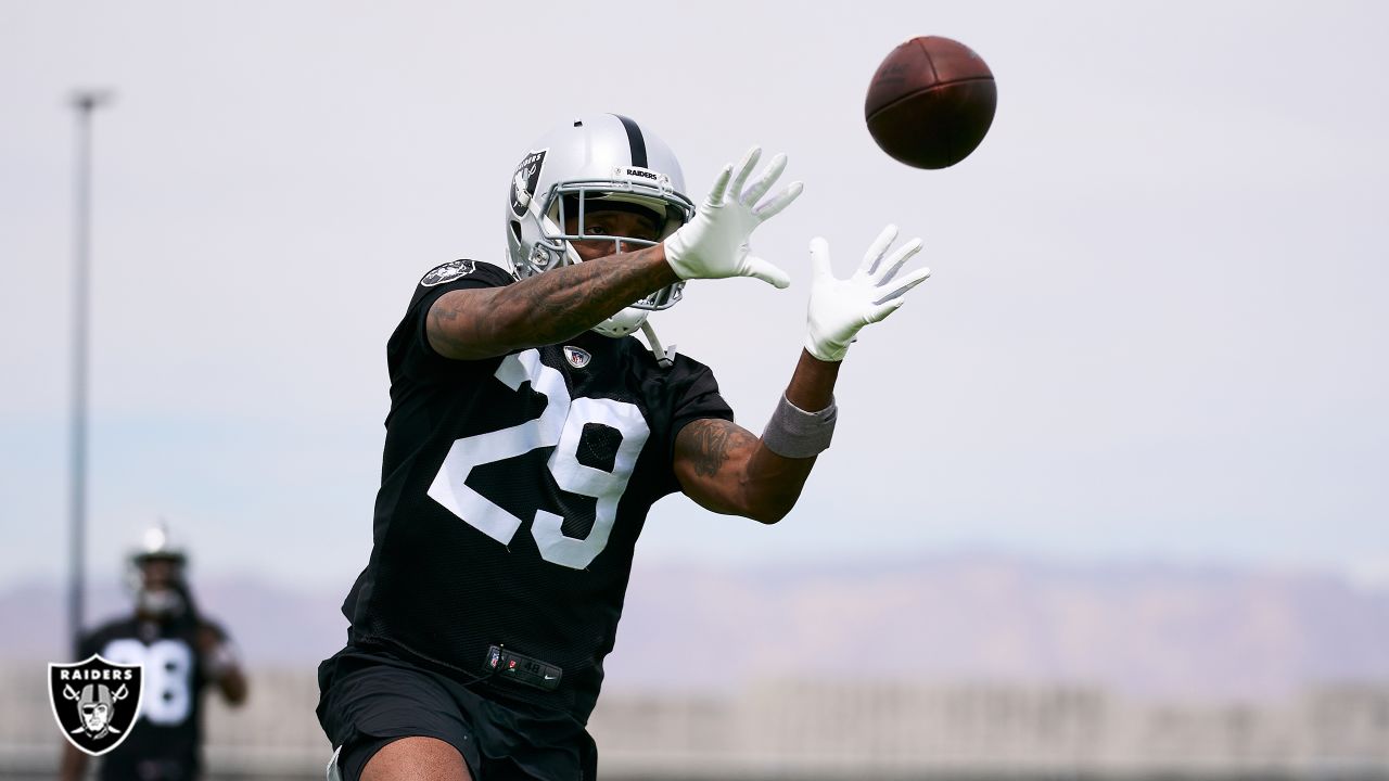 Photos: 2021 Las Vegas Raiders Roster