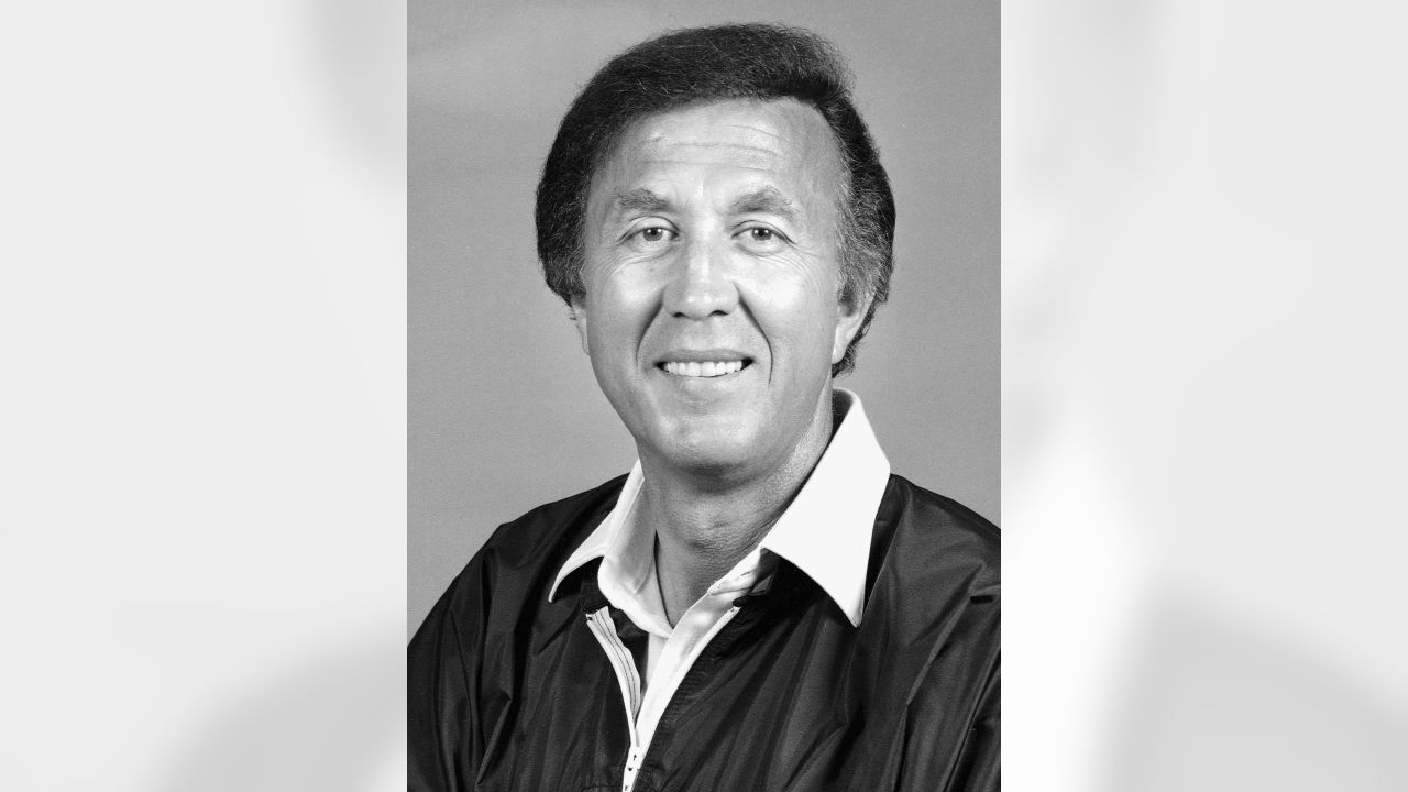 Tom Flores – Finally out of the shadows – NFLFANINENGLAND