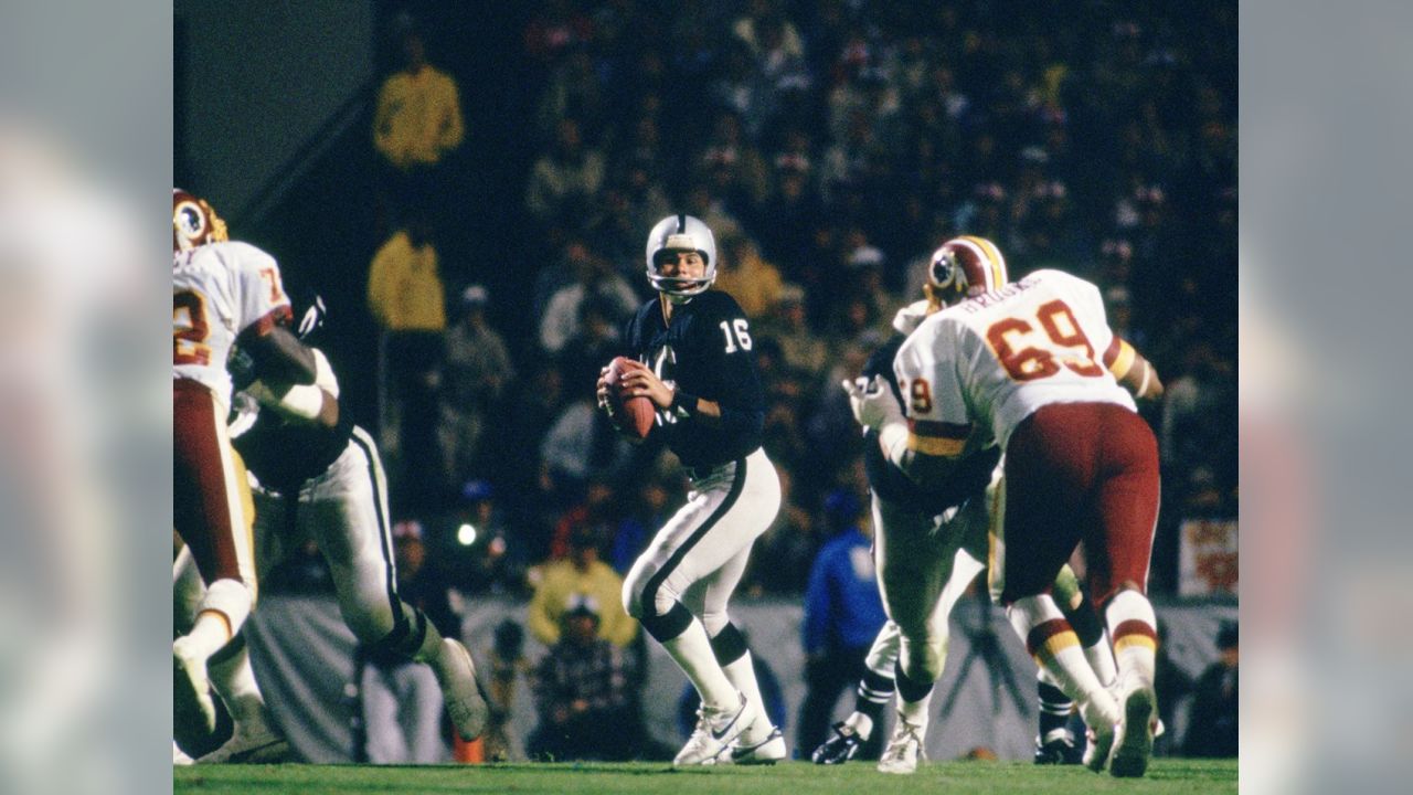 Los Angeles Raiders vs Washington Redskins 1983 2nd Half 