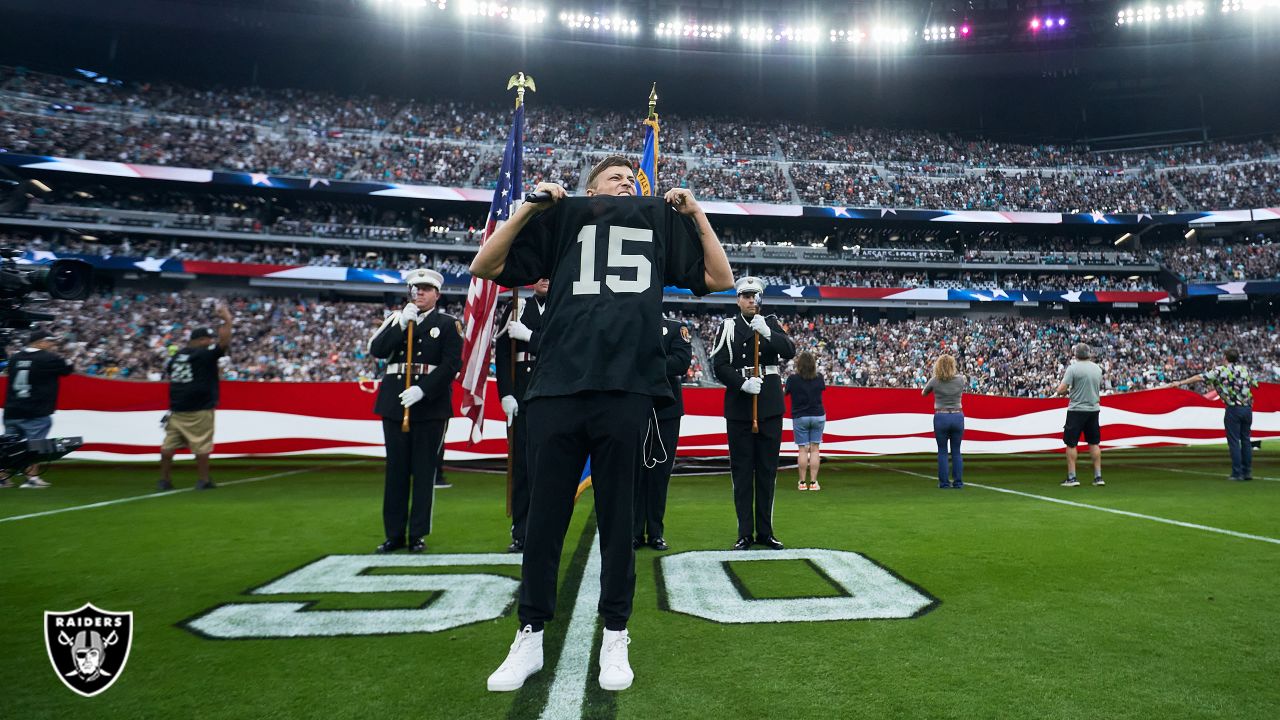 Broadway star Brian Flores to perform National Anthem at Raiders game