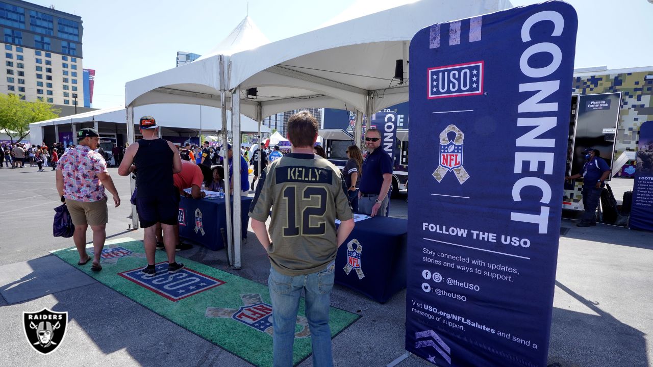 Raider Nation shows up and shows out for first round of NFL Draft