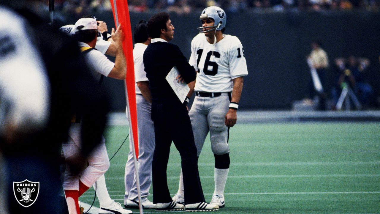 Is there a path to Canton for Oakland Raiders' Tom Flores? - ESPN