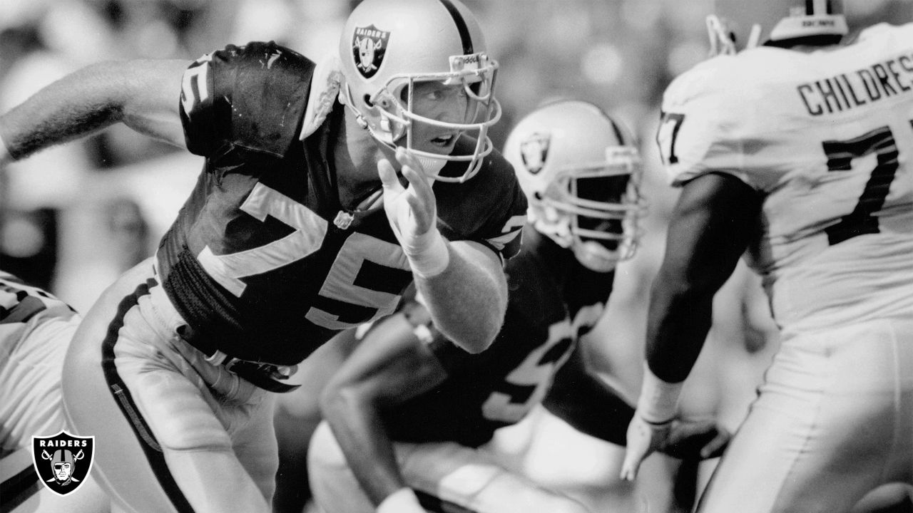 Raiders news: Howie Long to be honored with special award - Silver