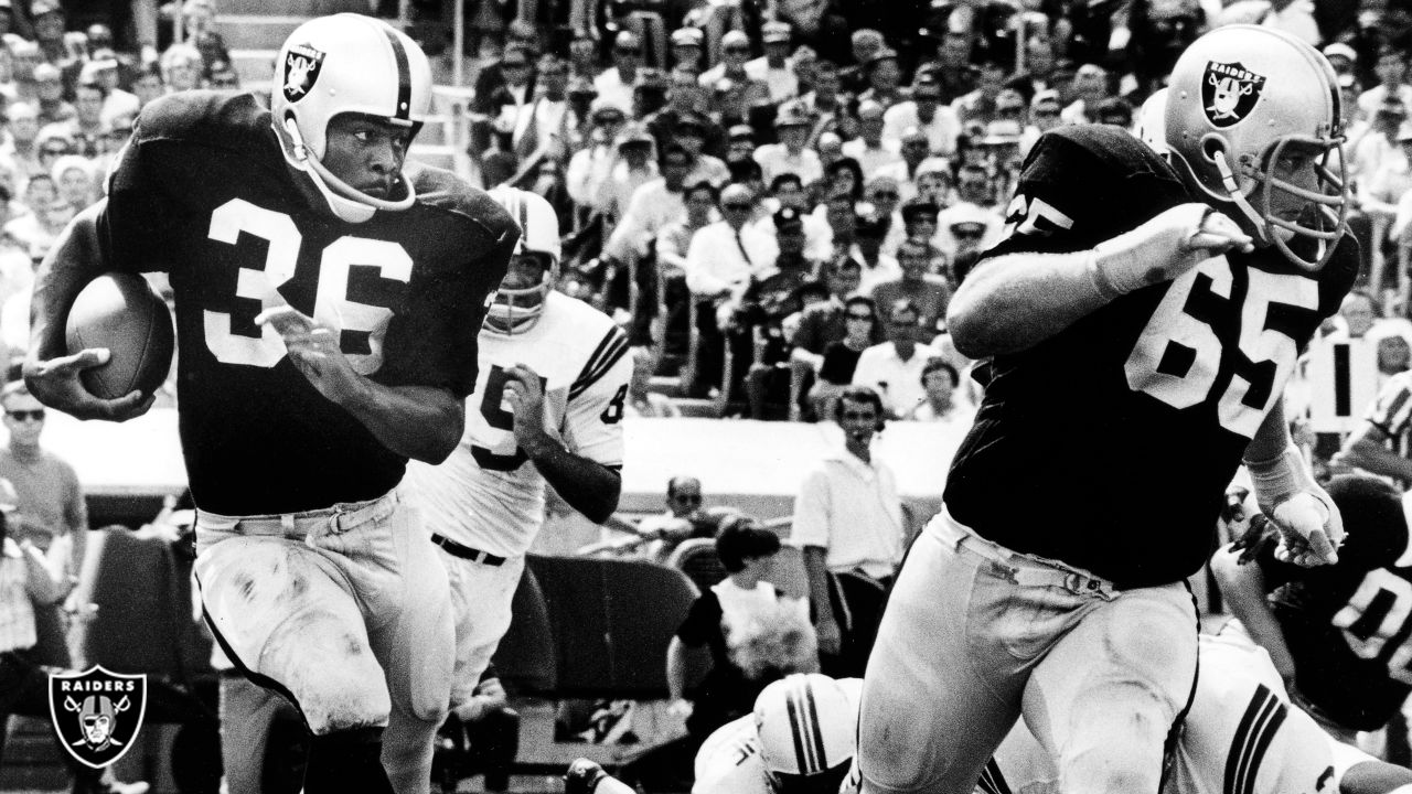 Clem Daniels Dallas Texans 1960, Oakland Raiders 1961-67 and San Francisco  49ers 1968.