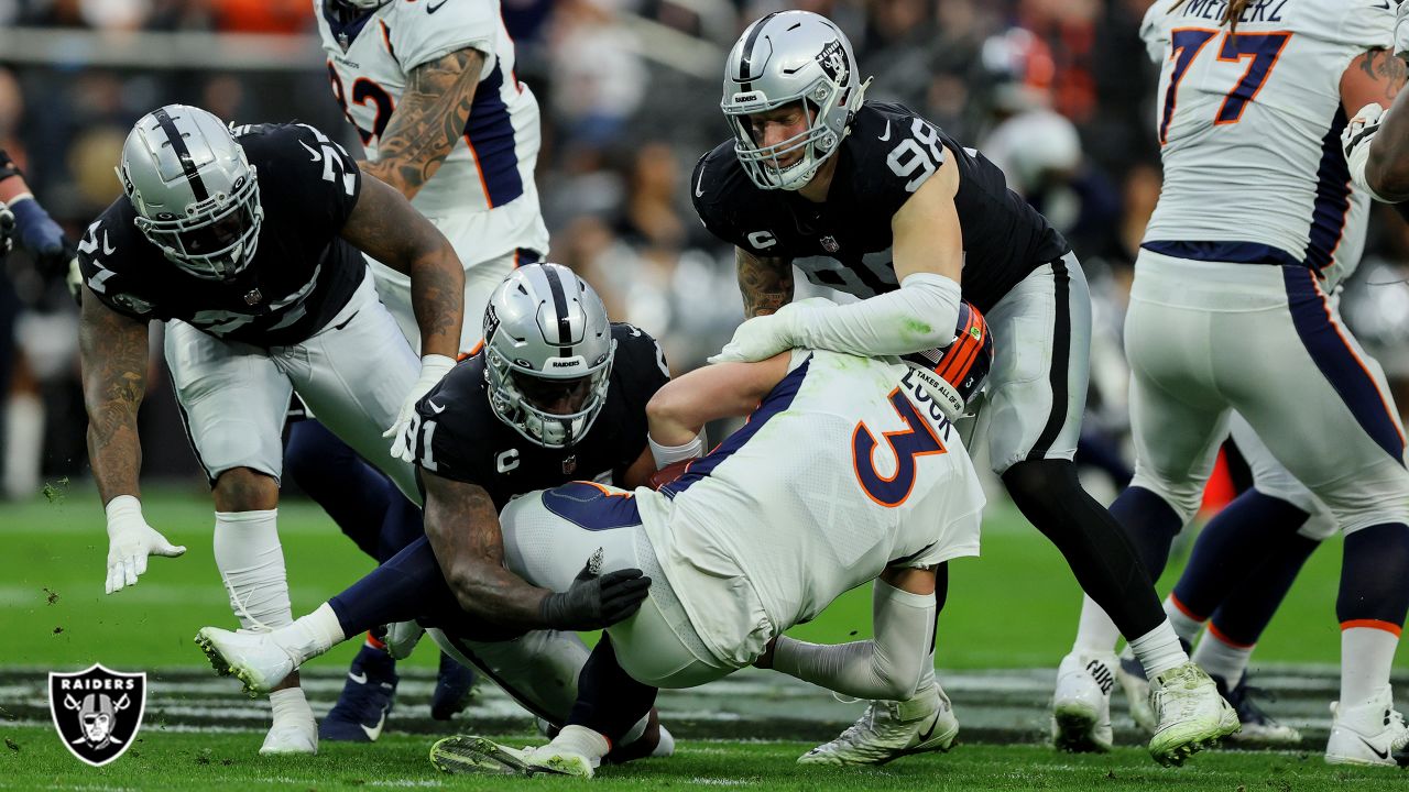 Raiders defensive end Maxx Crosby runs out of sack dances, Raiders News