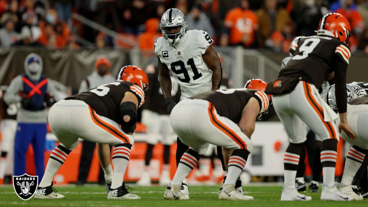 How Raiders' Maxx Crosby got clean, became a Pro Bowl edge rusher