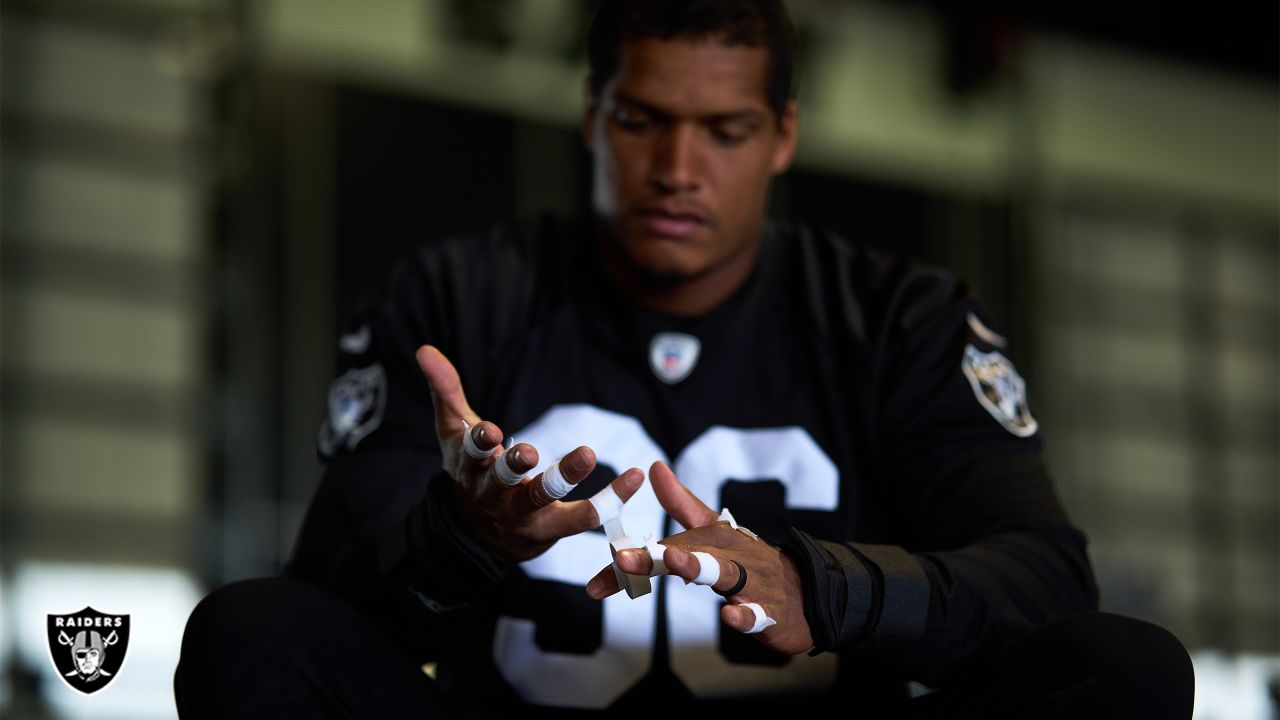 Raiders News: Nate Hobbs broke his hand against Chiefs - Silver And Black  Pride