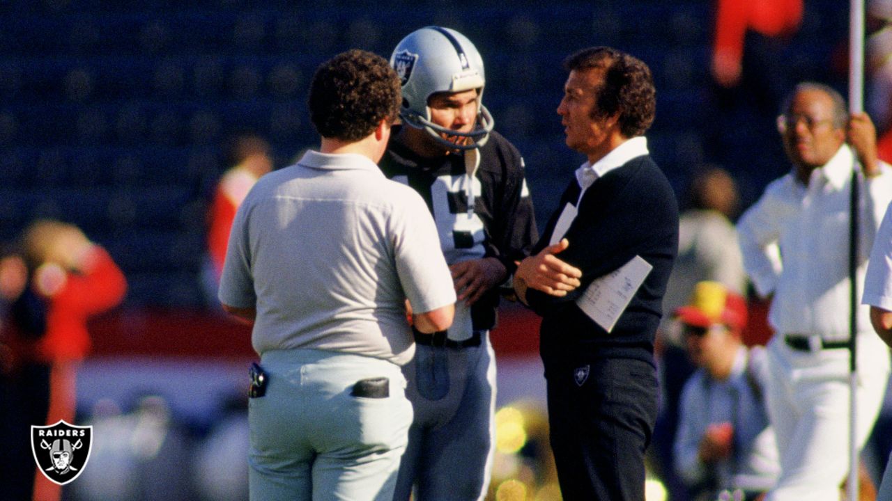 Jim Plunkett QB #16 1980 Comeback PoY, 2x Super Bowl Champion (XV & XVIII), Super  Bowl XV MVP w/ Raid…