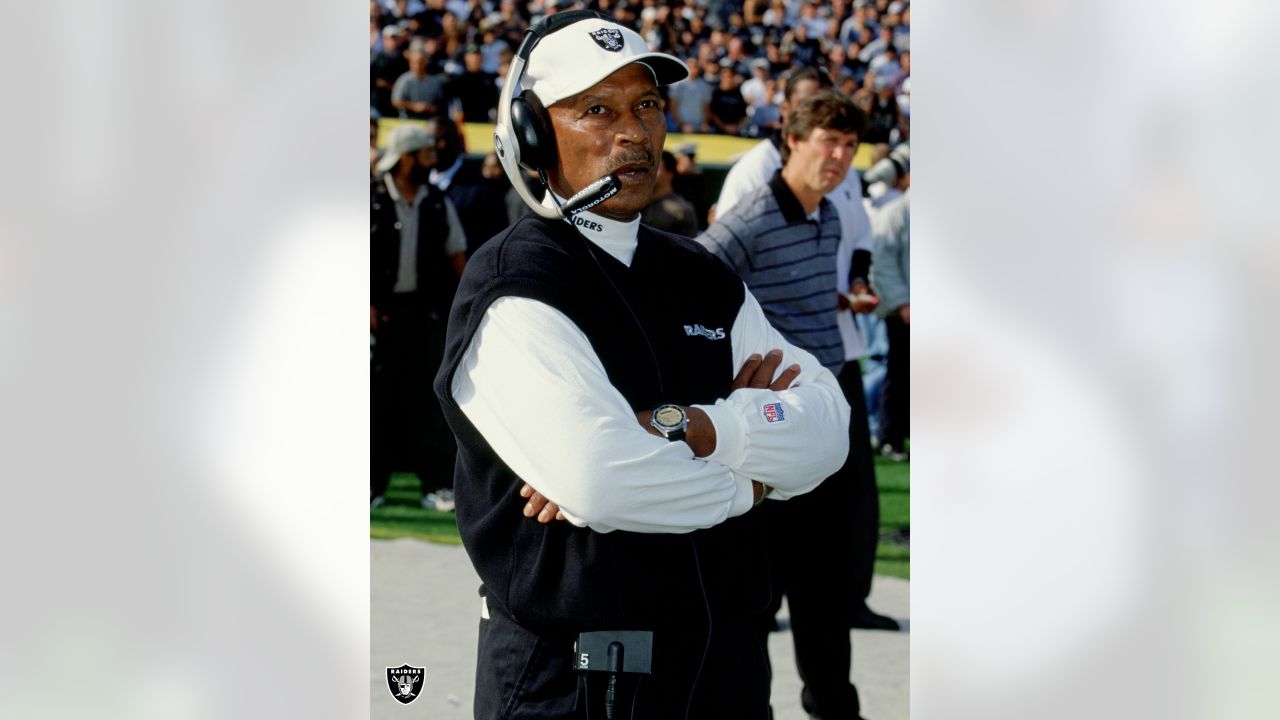 Las Vegas Raiders - We're thinking of the great Willie Brown today, on what  would've been his 81st birthday.