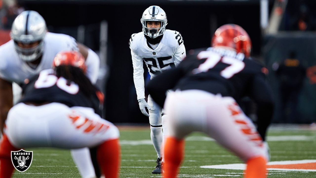 Las Vegas Raiders safety Trevon Moehrig (25) during an NFL football game  against the Baltimore Ravens, Monday, Sept. 13, 2021, in Las Vegas. (AP  Photo/Rick Scuteri Stock Photo - Alamy