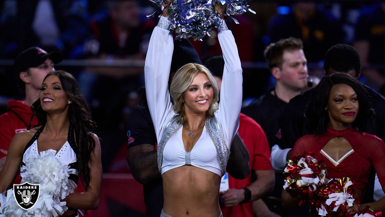 Photo Gallery: Cheerleaders at the Pro Bowl