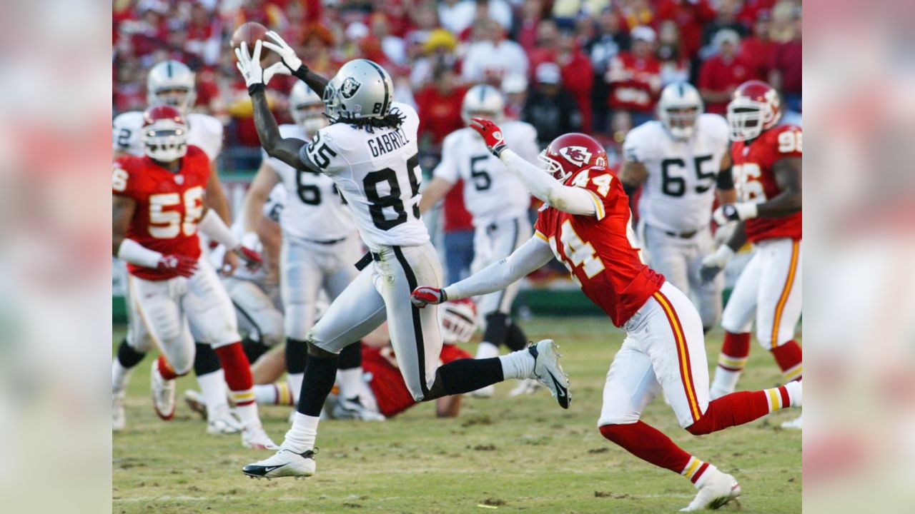 A History Of The Raiders And Chiefs Rivalry Through The Years