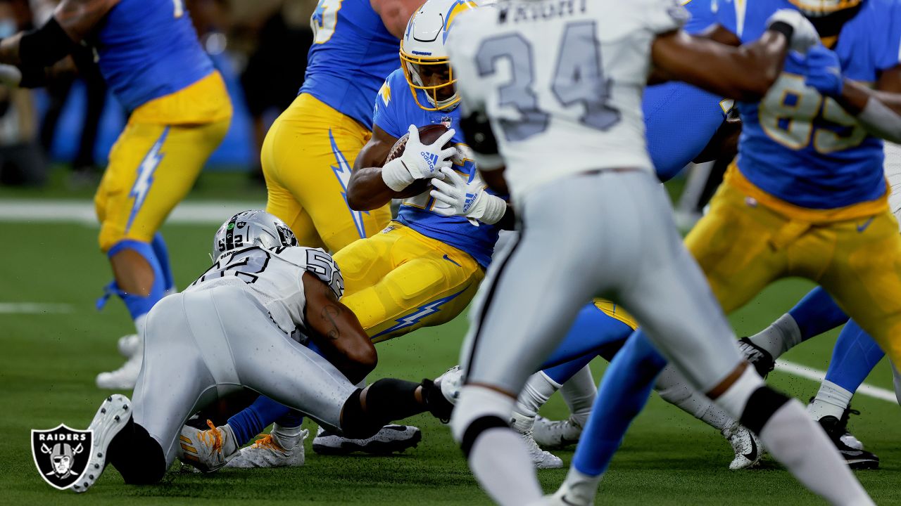 Las Vegas Raiders arrive at SoFi Stadium for Week 4 matchup against the Los  Angeles Chargers, Arrivals