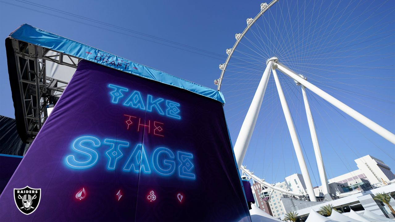 Photos: Las Vegas Strip prepares for the 2022 NFL Draft