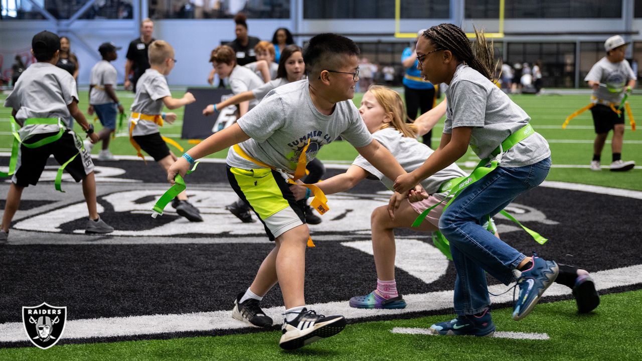 Photos: Raiders and Fanatics host Global Impact Day