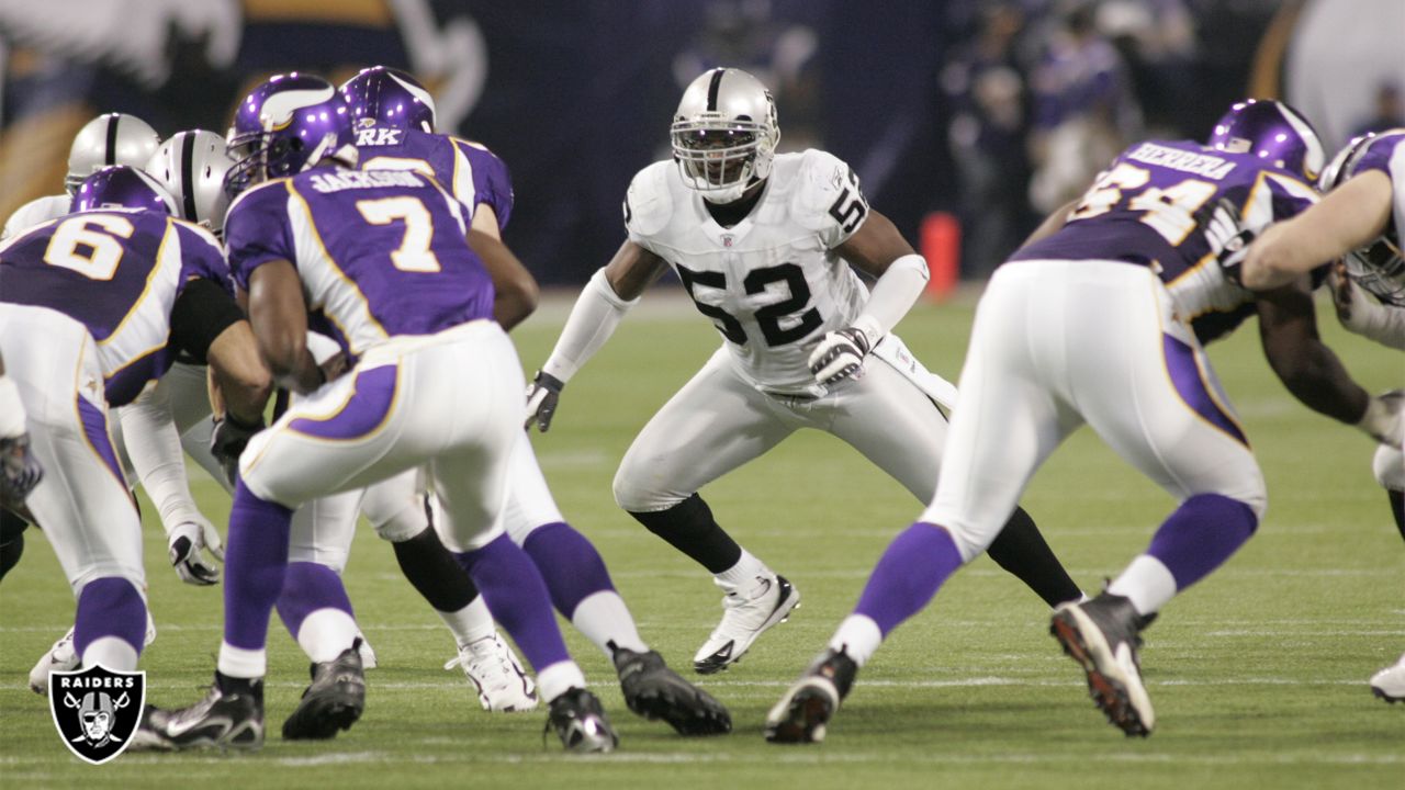 NFL: Minnesota Vikings at Oakland Raiders