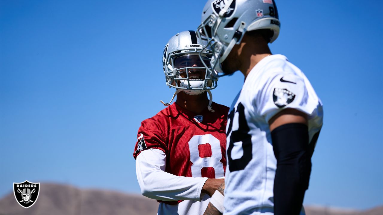 Marcus Mariota makes his Las Vegas Raiders' debut against the Los