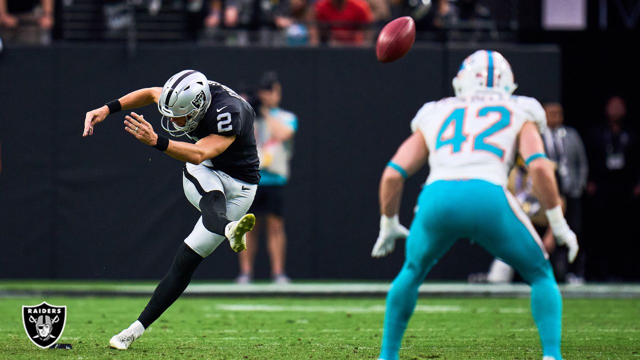 JACKSONVILLE, FL - NOVEMBER 06: Las Vegas Raiders place kicker Daniel  Carlson (2) kicks during the g