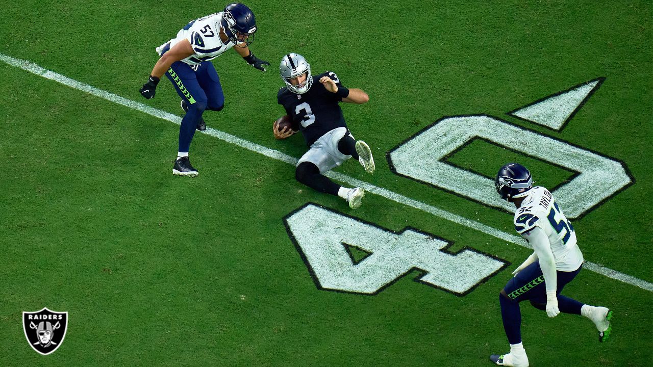 Las Vegas Raiders quarterback Nathan Peterman (3) looks to pass against  Seattle Seahawks during the first