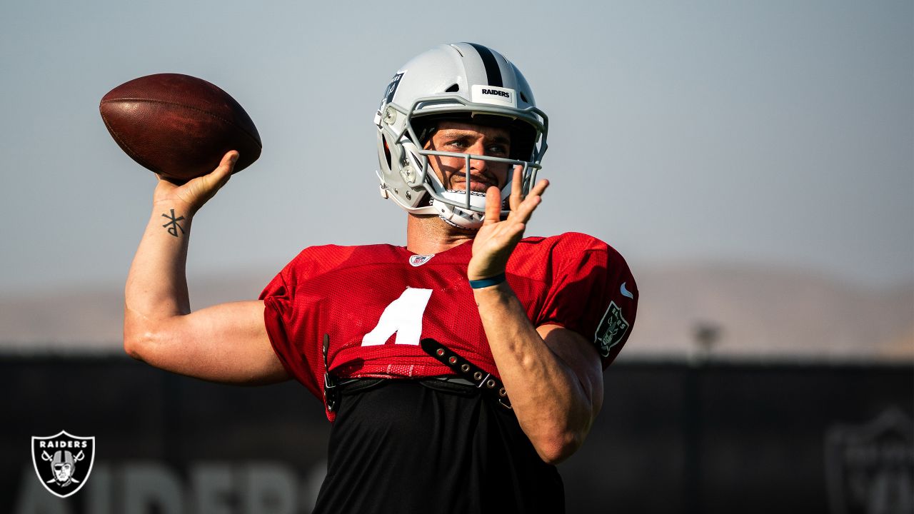 December 6, 2020, Las Vegas Raiders quarterback Derek Carr (4) in