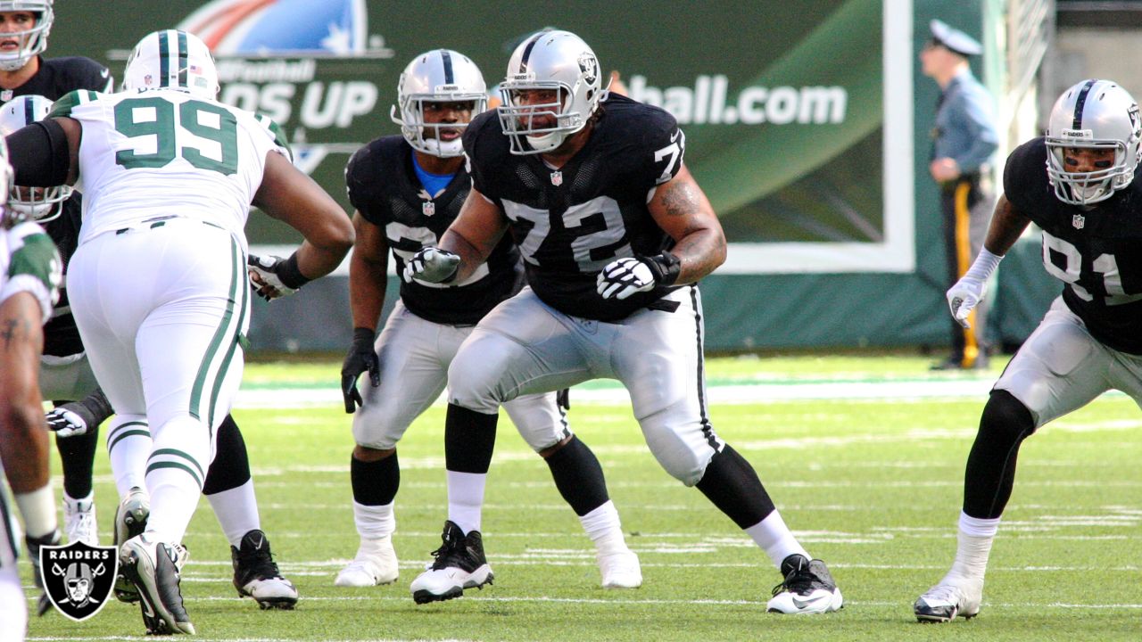 Former Raiders tackle Donald Penn is getting another shot at being a  starting left tackle in Washington - Silver And Black Pride