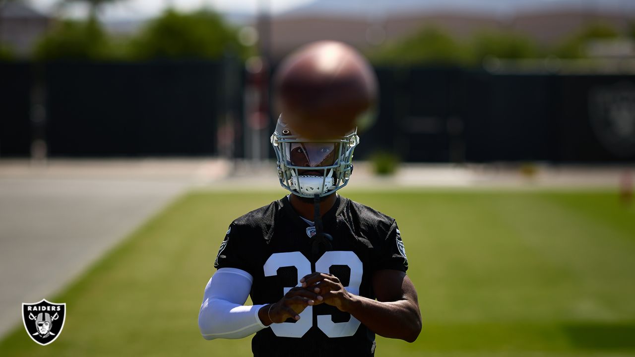 How rookie Nate Hobbs is turning heads at OTAs and minicamp