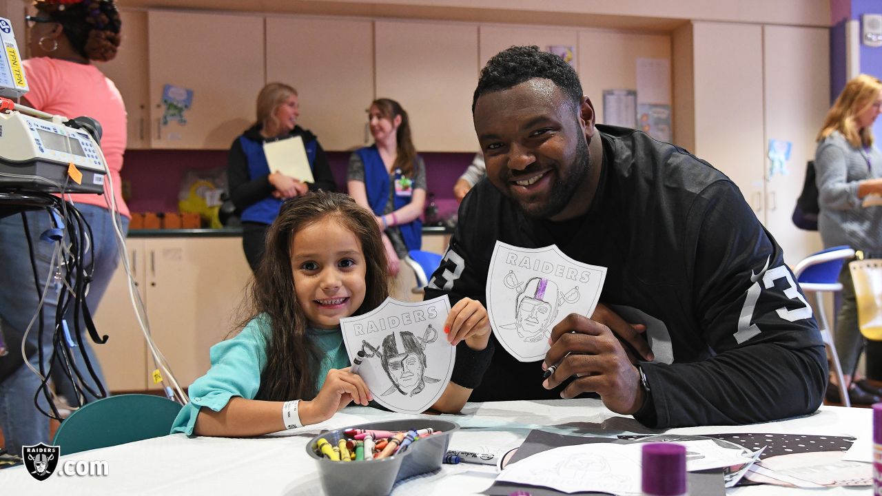 Shop With a Jock: San Francisco 49ers give kids a holiday treat