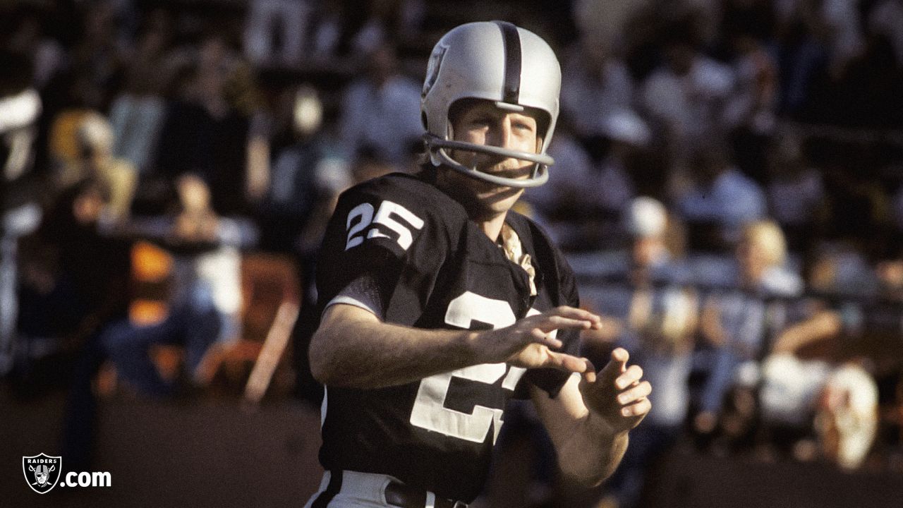 Happy Birthday Fred Biletnikoff