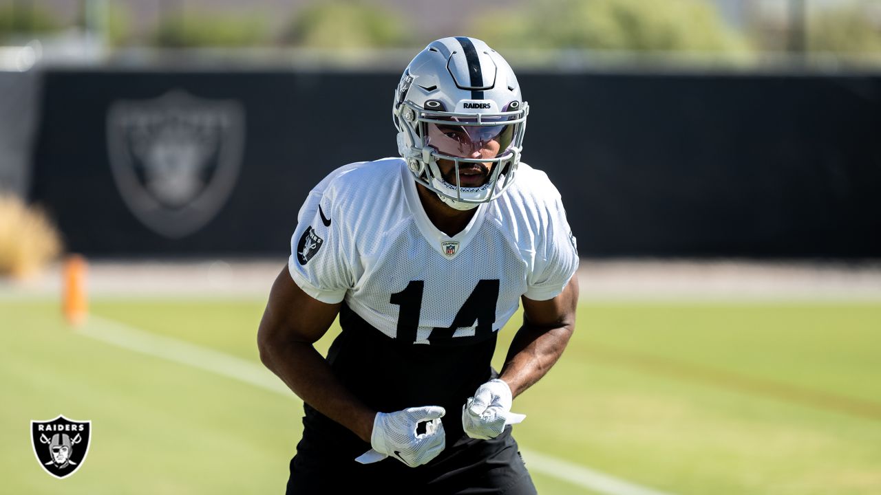 Darren Waller, Hunter Renfrow officially returning for Raiders against  Patriots - Las Vegas Sun News