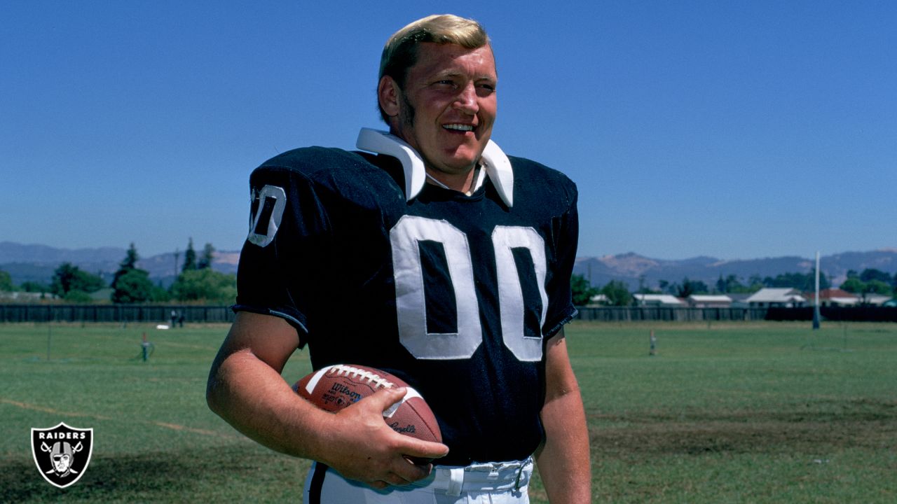 On This Date in Raiders History: Jim Otto inducted into the Hall