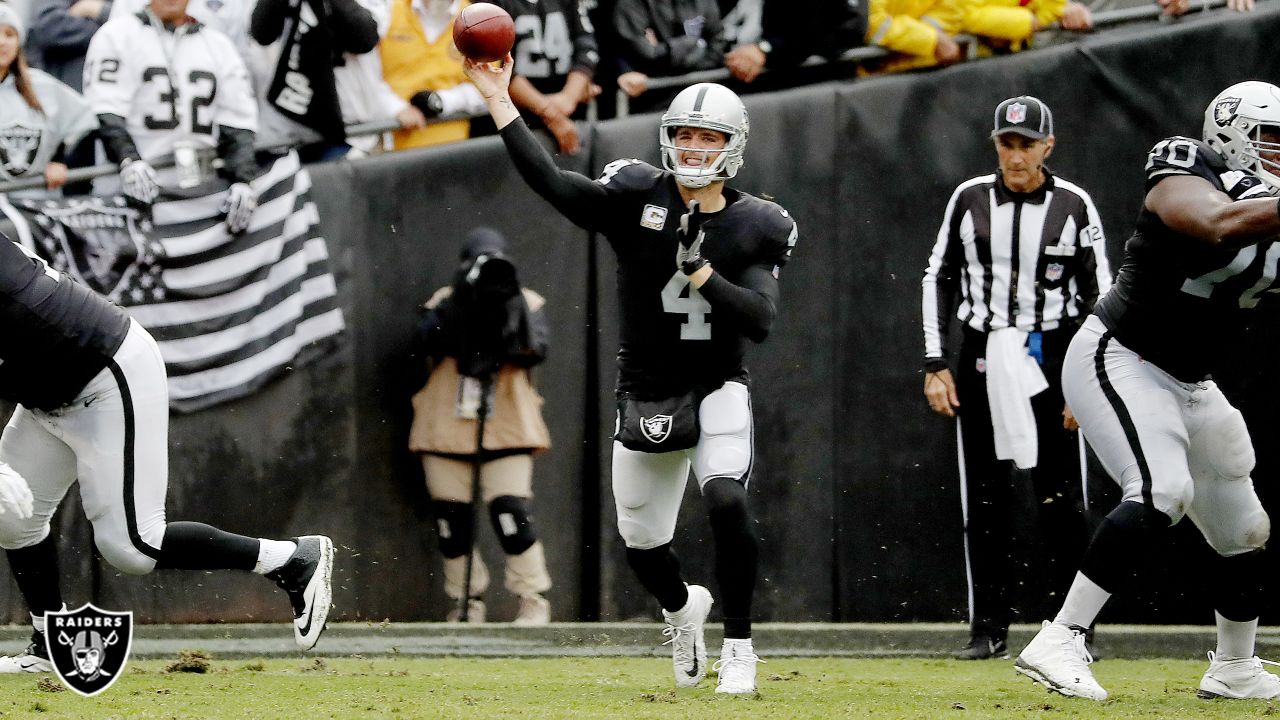 Raiders finally treat Derek Carr as franchise QB with new contract - Sports  Illustrated